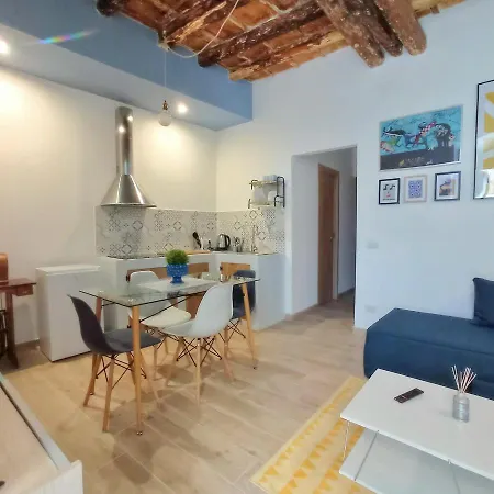 Palermhost Lägenhet