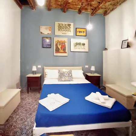 Palermhost Lägenhet