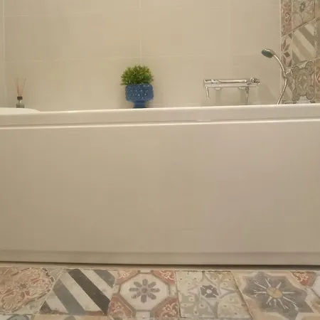 Palermhost דירה *