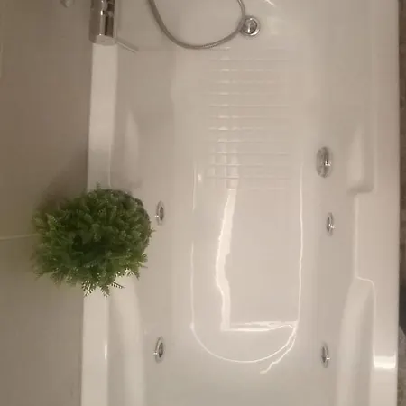 Palermhost * פלרמו